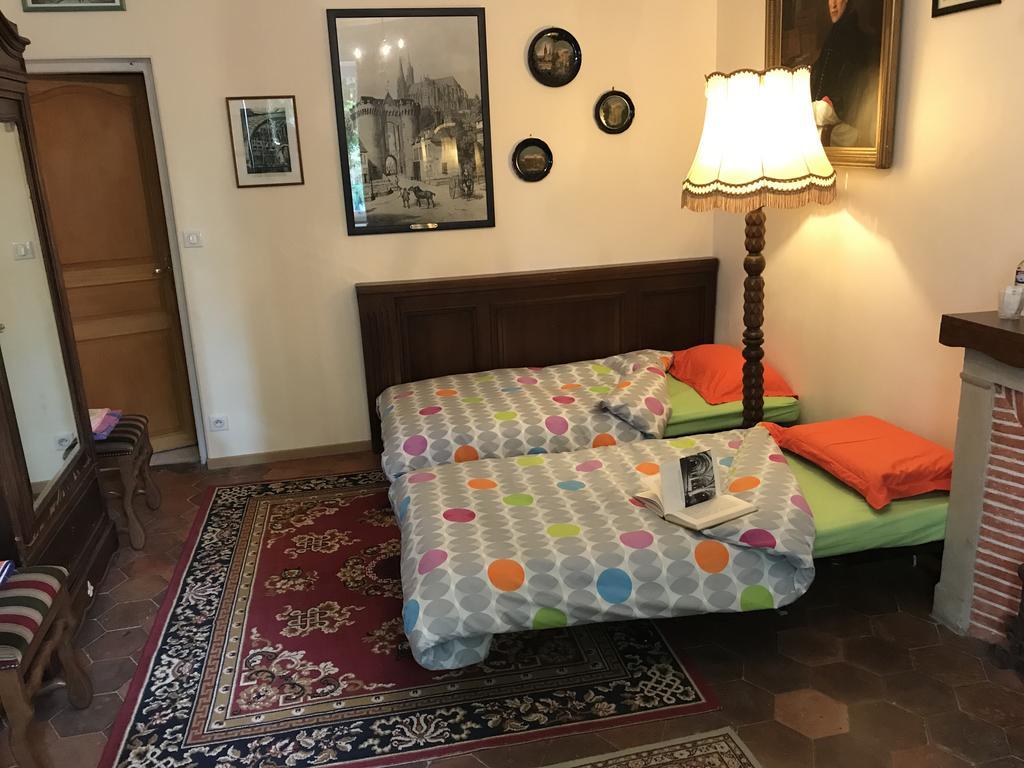 Residence La Beauceronne Ouarville Экстерьер фото